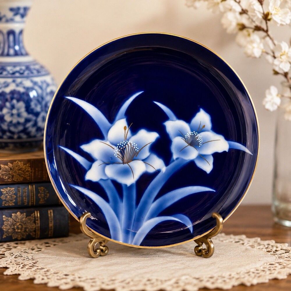 Vintage Fukagawa Arita Japan Cobalt Blue White Floral Cabinet Plate Gold 9.5"
